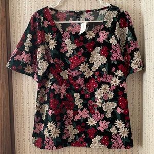 NWT Size XS Ann Taylor Floral Blouse